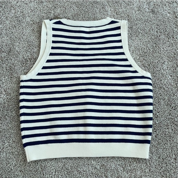 NWT J. Crew Emilie Striped V-Neck Sweater Knit Vest with Gold Buttons Size XS - Picture 6 of 9